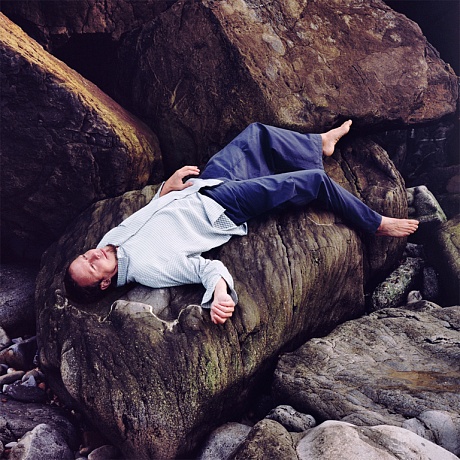 Man Laying on a RockHiryczuk / Van Oevelen2007